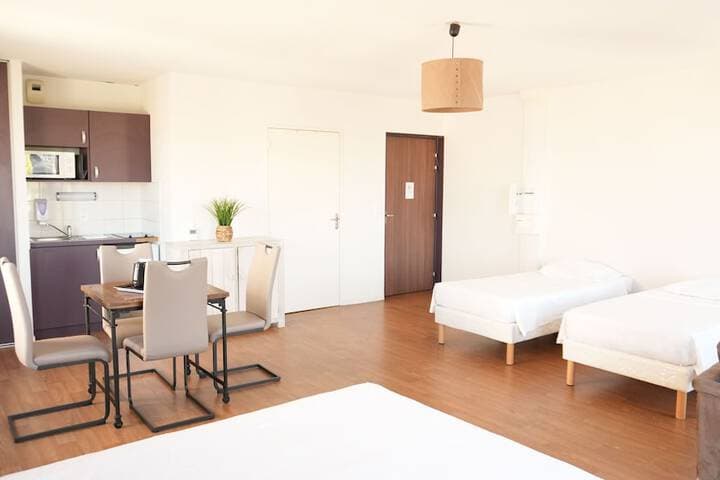 ZENAO Apparthotel Nevers photo 3