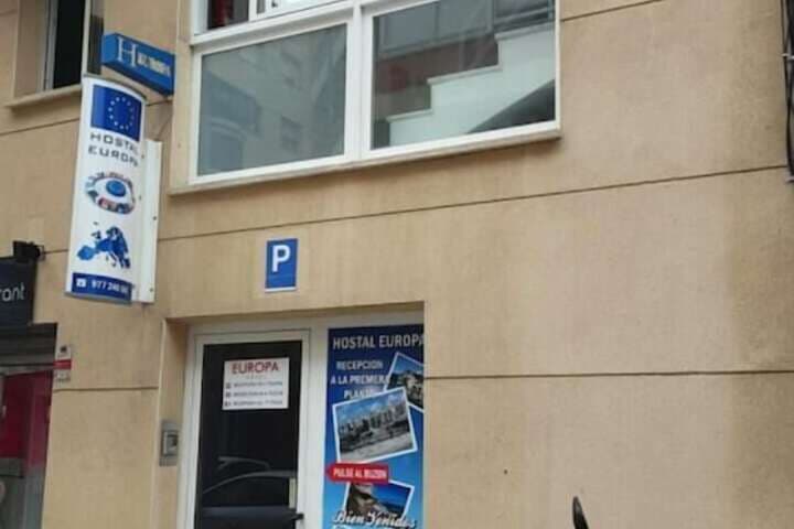 Hostal Europa photo 2
