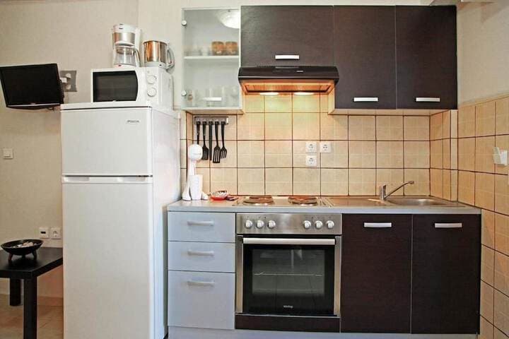Dionysos Apartments photo 5