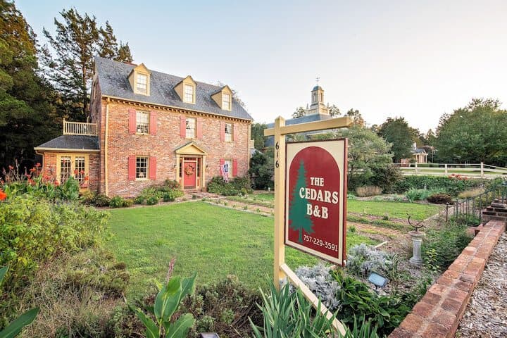 Cedars of Williamsburg Bed & Breakfast photo 2