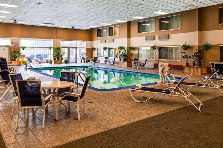 Rock Island Inn & Suites Marshalltown photo 3