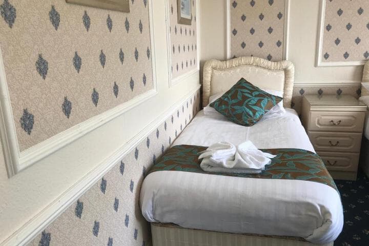 Everglades Hotel photo 2