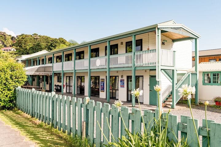 Bay of Islands Lodge photo 5