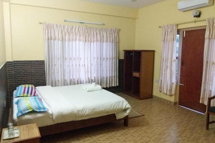 The Mountain House photo 3
