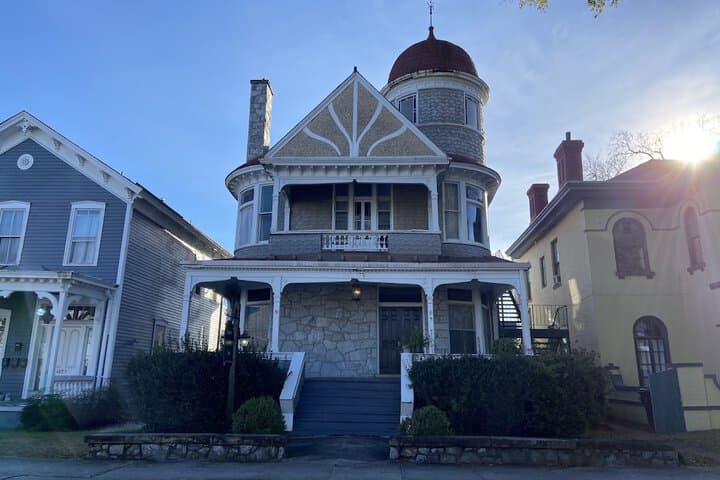 The Queen Anne Inn photo 4