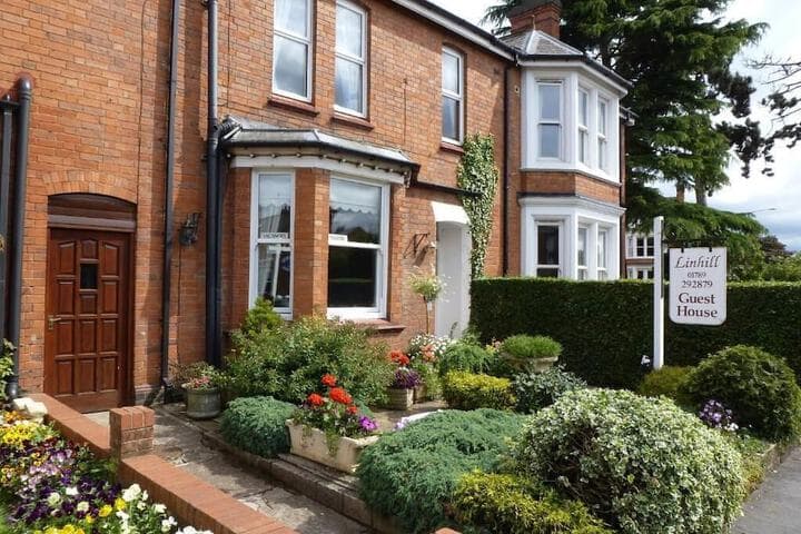 Avoncot Guest House photo 2