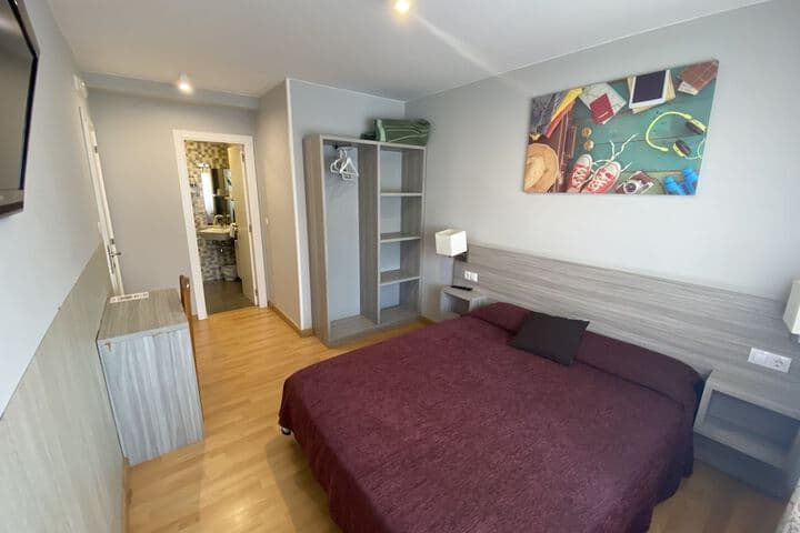 Hostal DP Cristal photo 4