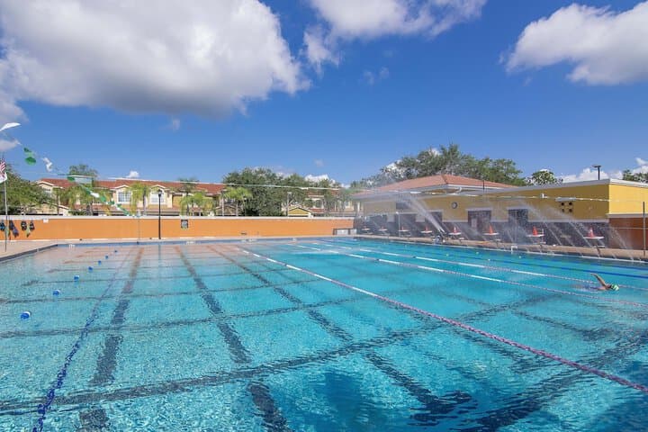 Emerald Greens Hotel Condo Resort photo 3