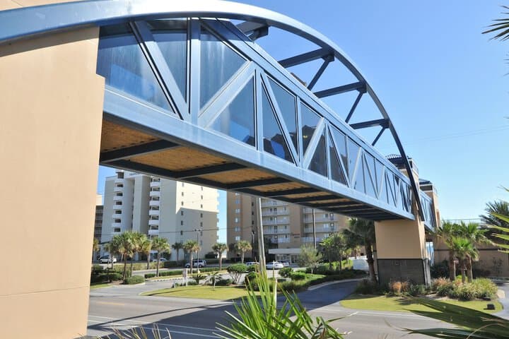 Crystal Tower Condominiums by Wyndham Vacation Rentals photo 5