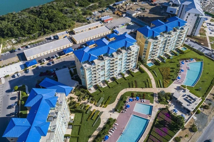 Blue Residences photo 2