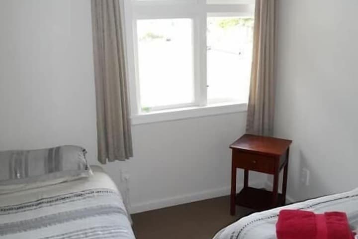 Lake Maraetai Lodge Hostel photo 3