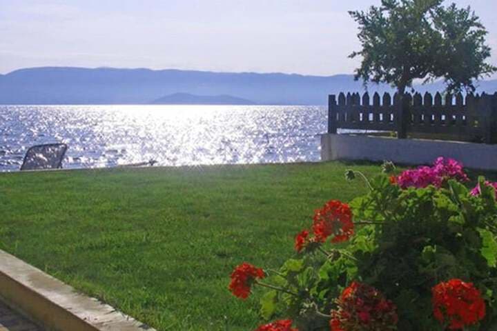 Seafront Apartments photo 3