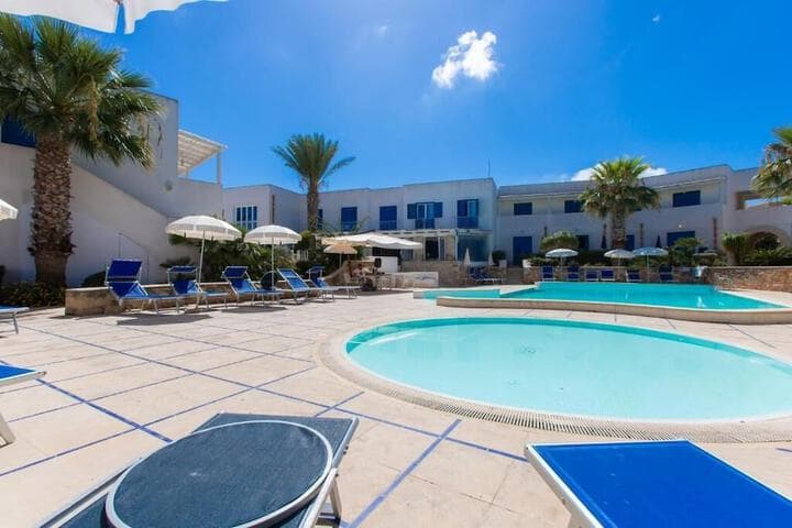 Marasolo Beach destination view