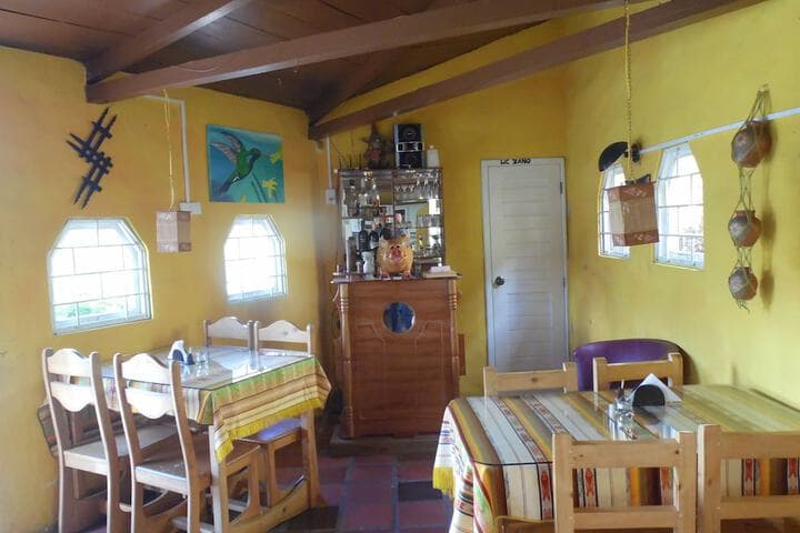 La Casa Amarilla photo 5