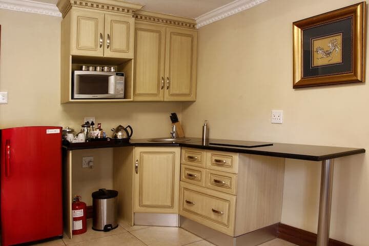 Opikopi Guest House photo 3