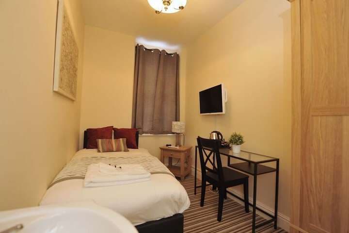 Gails Guest House photo 3