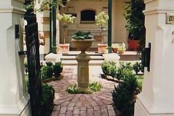 Water Bay Villa Bed&Breakfast photo 2