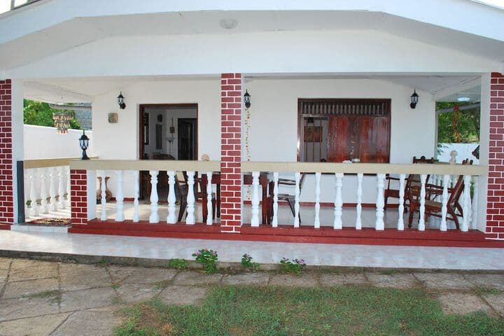 Thalaramba destination view