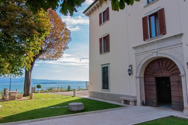 Castello Belvedere Apartments photo 2