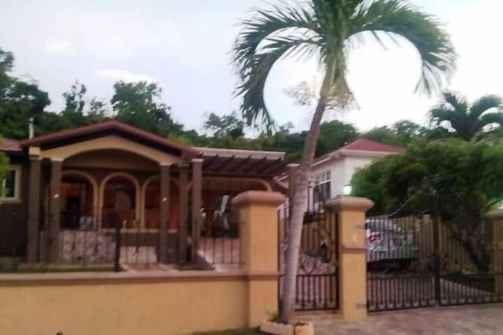 Top Brass Ocean View Vacation Rental photo 2