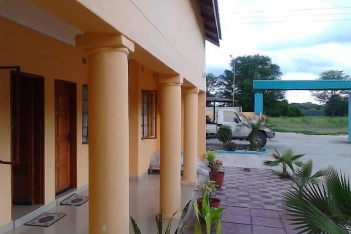 Pacific Conqueror Self Catering Units photo 2