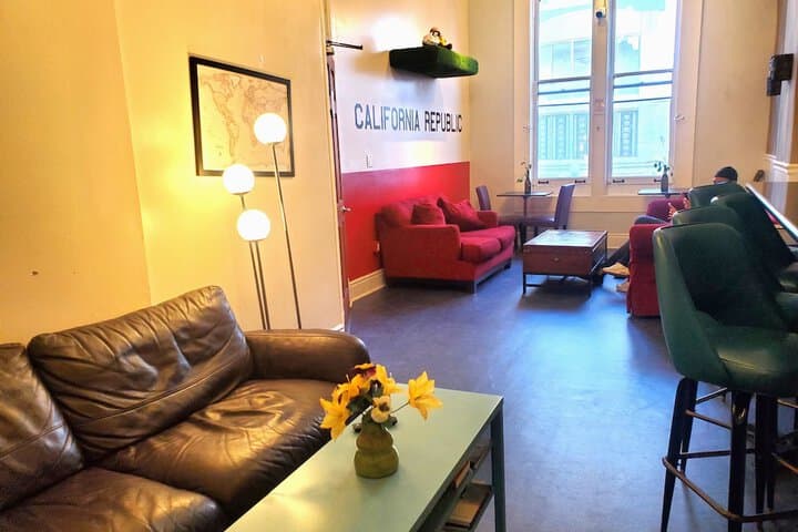 Gaslamp Hostel photo 3