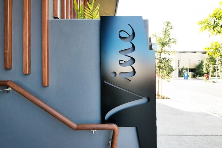 Vine Serviced Apartments photo 2