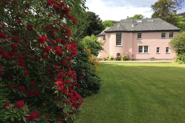 Melfort House photo 2