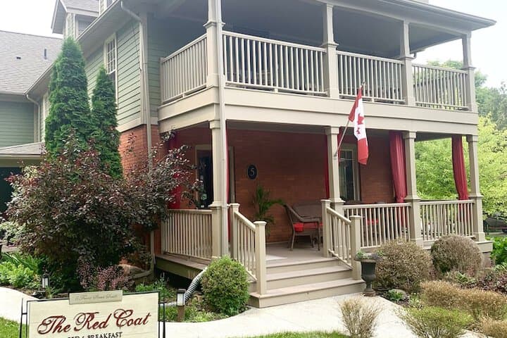 The Red Coat Bed & Breakfast photo 5