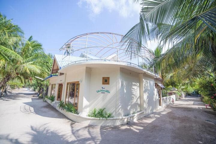 Island Pavilion photo 4