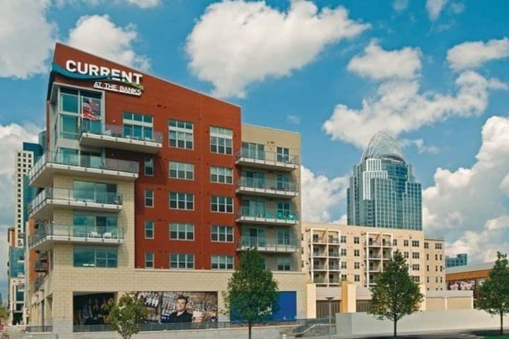 Bridgestreet at Current at the Banks photo 2