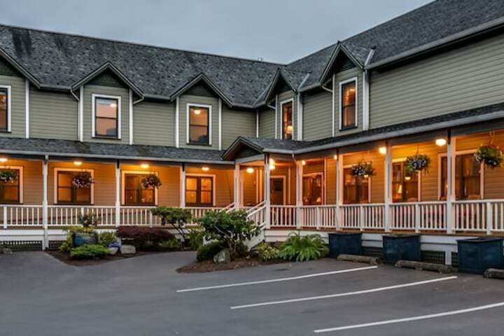 The Wild Iris Inn photo 4