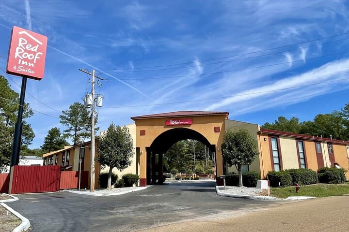Richland Inn & Suites photo 1