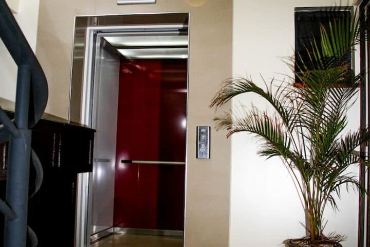 Eron Hotel photo 2