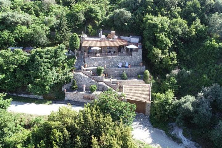 The StoneHouse photo 1