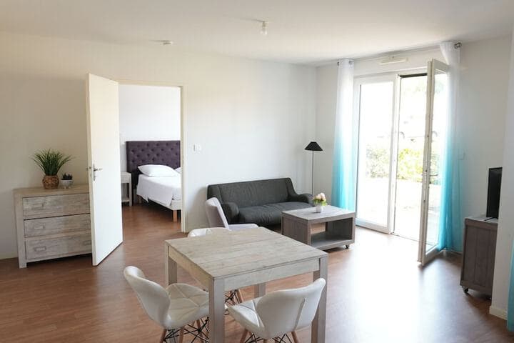 ZENAO Apparthotel Nevers photo 4