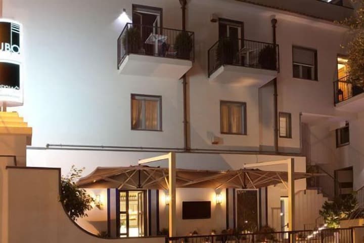 Cubo Apartments photo 2