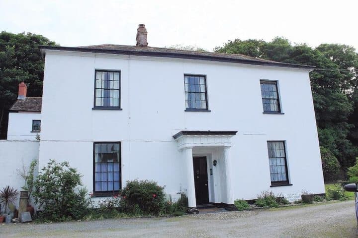 Laston House photo 2