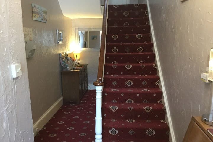 Newburgh Guesthouse photo 2