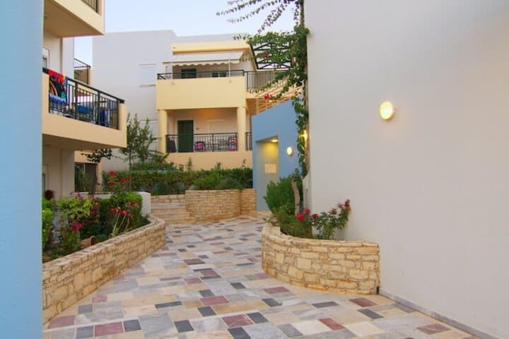 Radamanthys Apartments photo 3