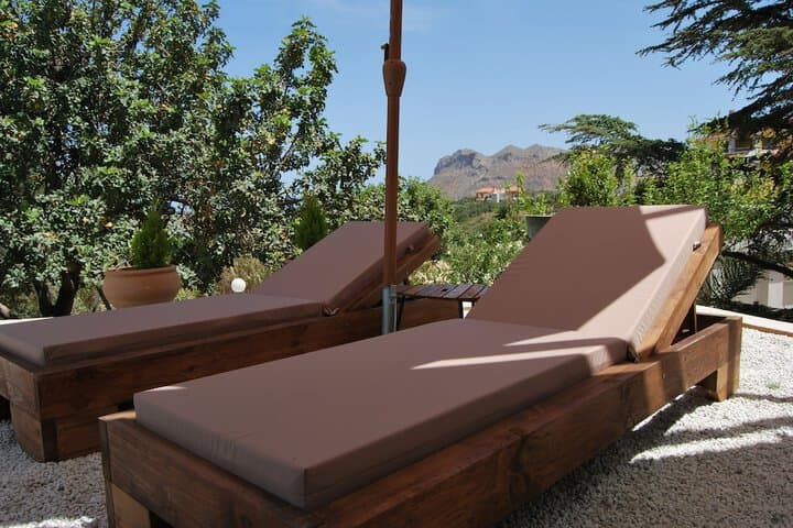Chrysiida Luxury Suites photo 2