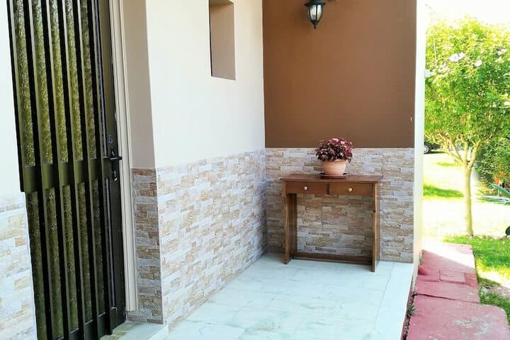 Toulas Apartments photo 3