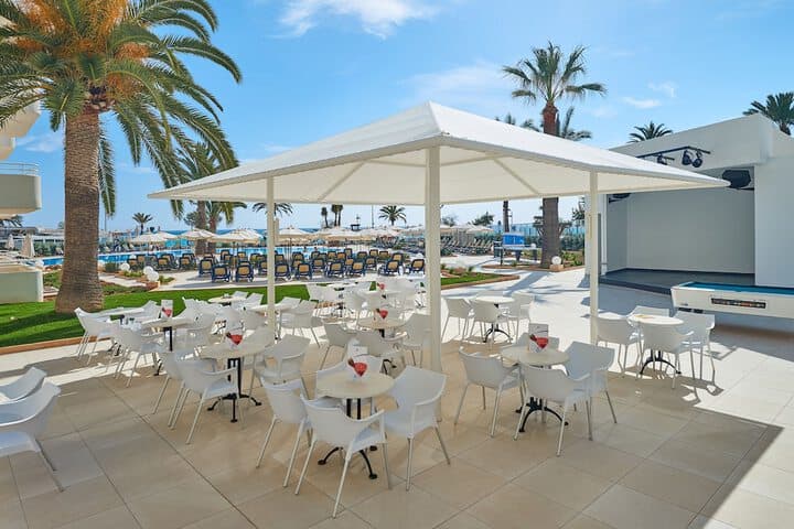 Hipotels Mercedes Aparthotel photo 5