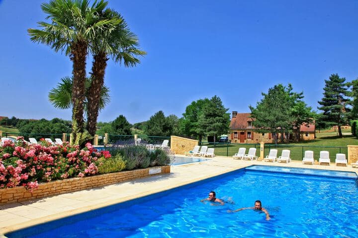 Lyrissou destination view