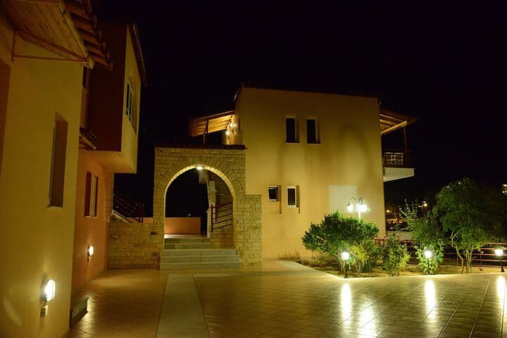 Marias Filoxenia Suites photo 3