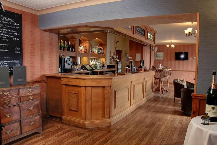 Castle Inn Hotel Best Western Signature Collection photo 2