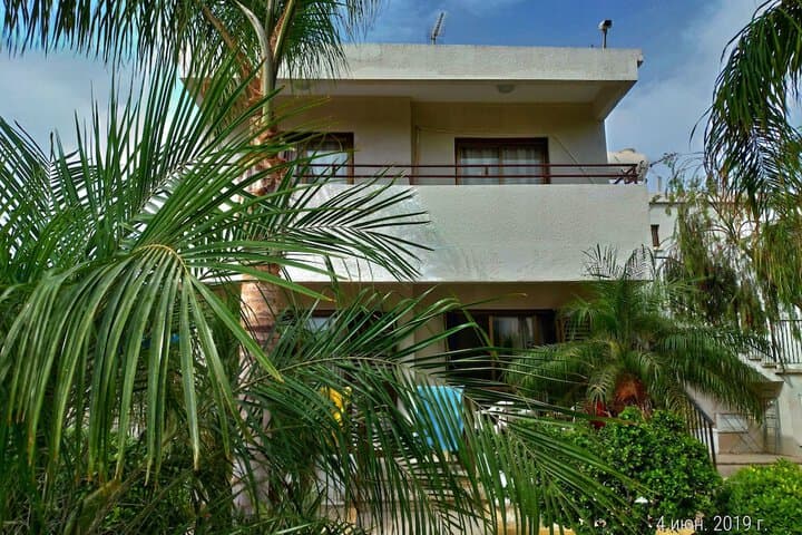 Maricosta Hotel Apartments photo 4