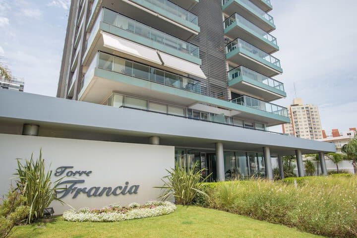 Torre Francia photo 2