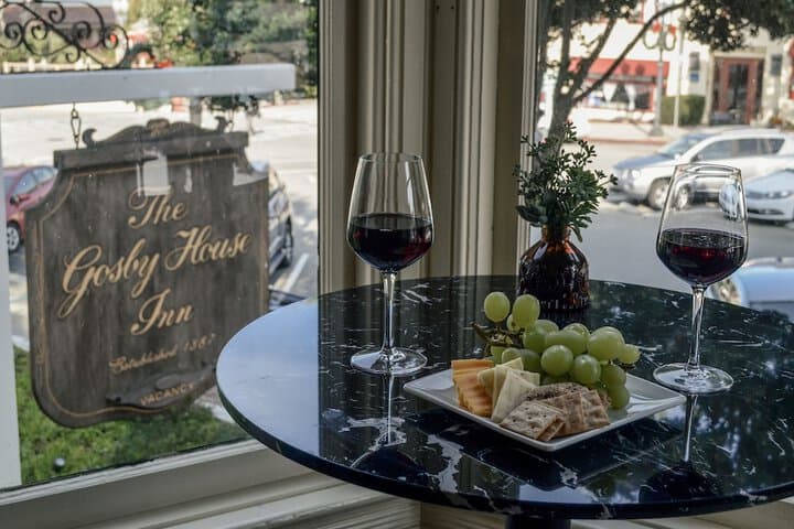 Gosby House Inn a Four Sisters Inn photo 5
