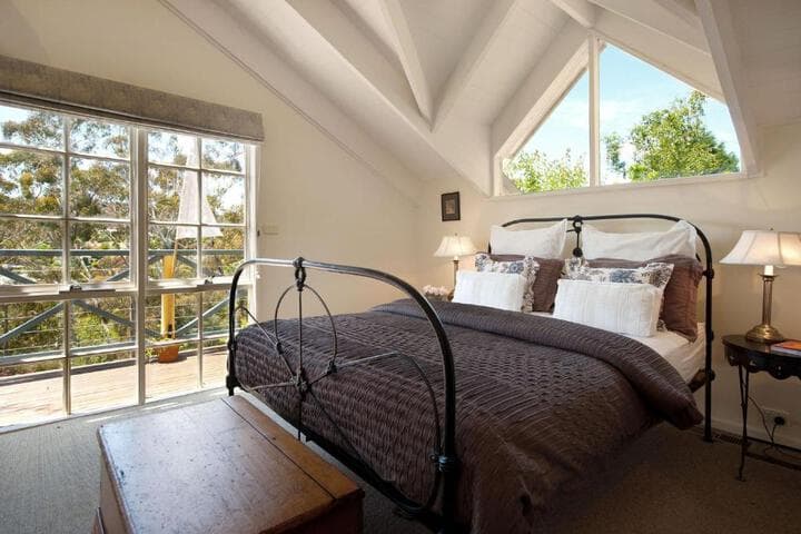 Lake Cottage photo 4